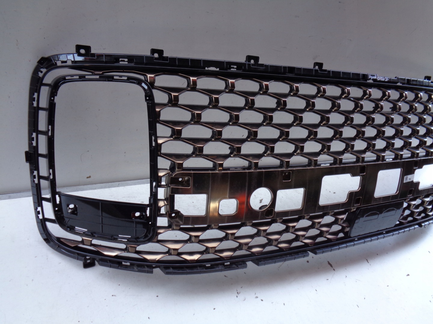 front PREKLADgrill grid HYUNDAI STARIA 23