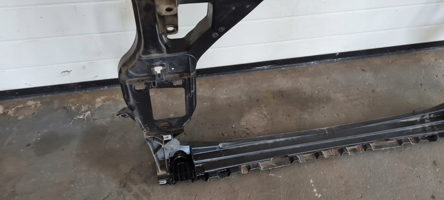 SQ5 8R Q5 LIFT radiator support core panel 8R0805594D
