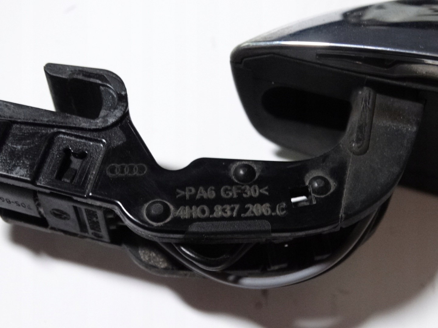 IDEALNA handle right KEYLESS AUDI A6 A7 A8 C7 1