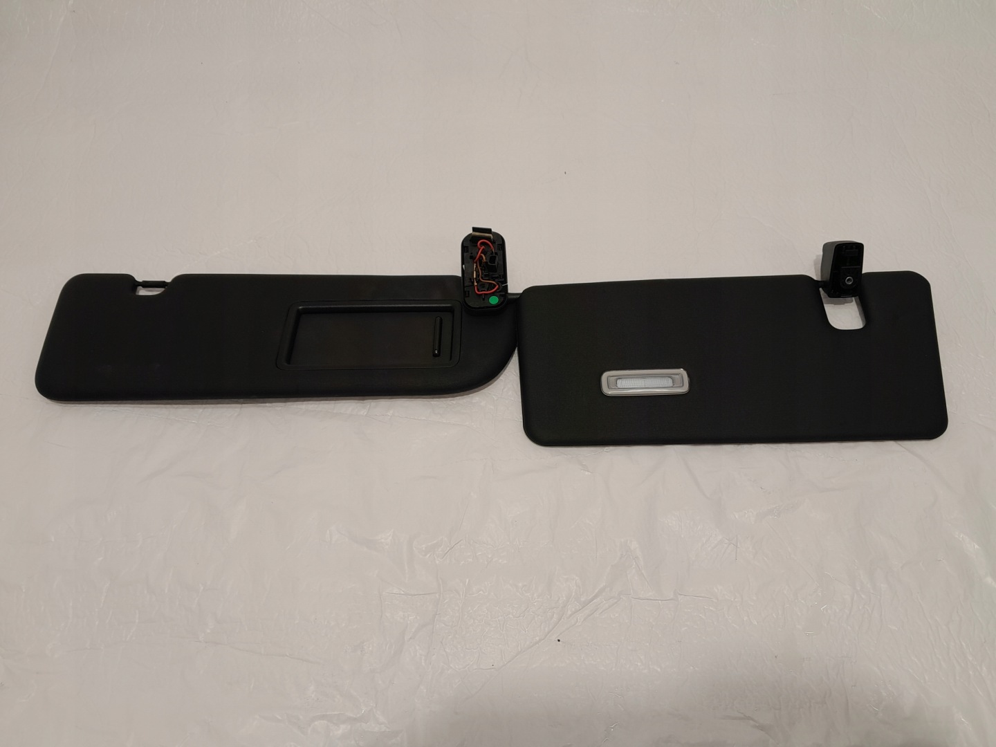 PORSCHE CAYENNE 9Y cover PRZECIWSLONECZNA visor right