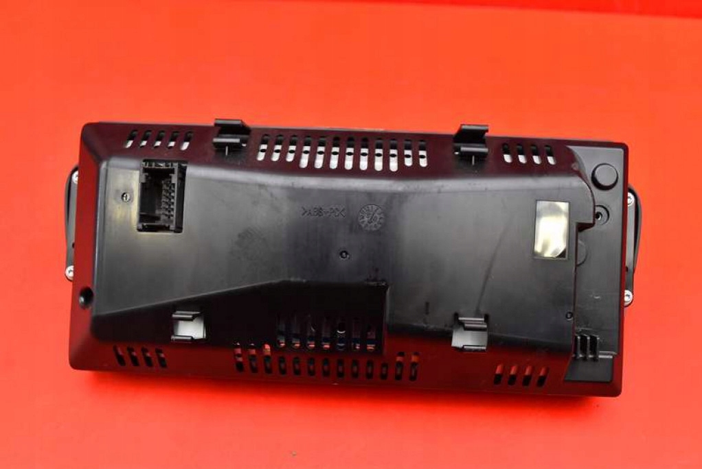 display navigace A2C53061375 BMW E90 E91 04-10