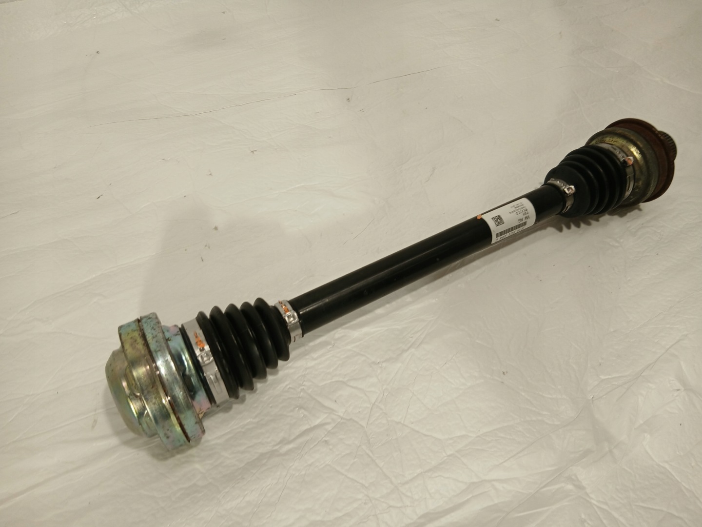 AUDI Q5 80A semi-axis right rear part 80A501204C