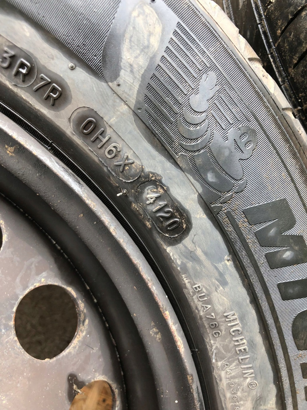 ruote MICHELIN PRIMACY4 Ferro 205/60R16 SCENIC 3