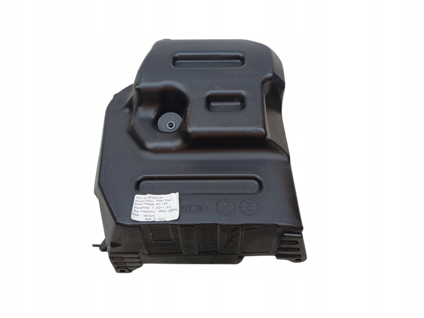 speaker SUBWOOFER MITSUBISHI OUTLANDER III (2012-2015) 8720A141