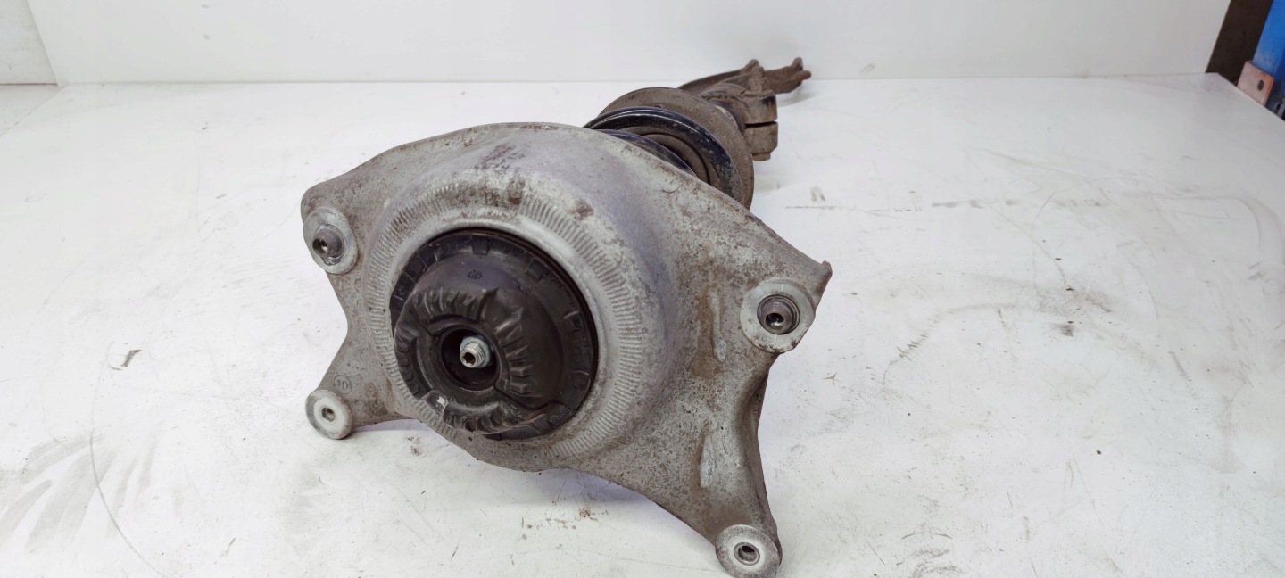 shock absorber left front AUDI A4 B8 A5 8K0413031AE