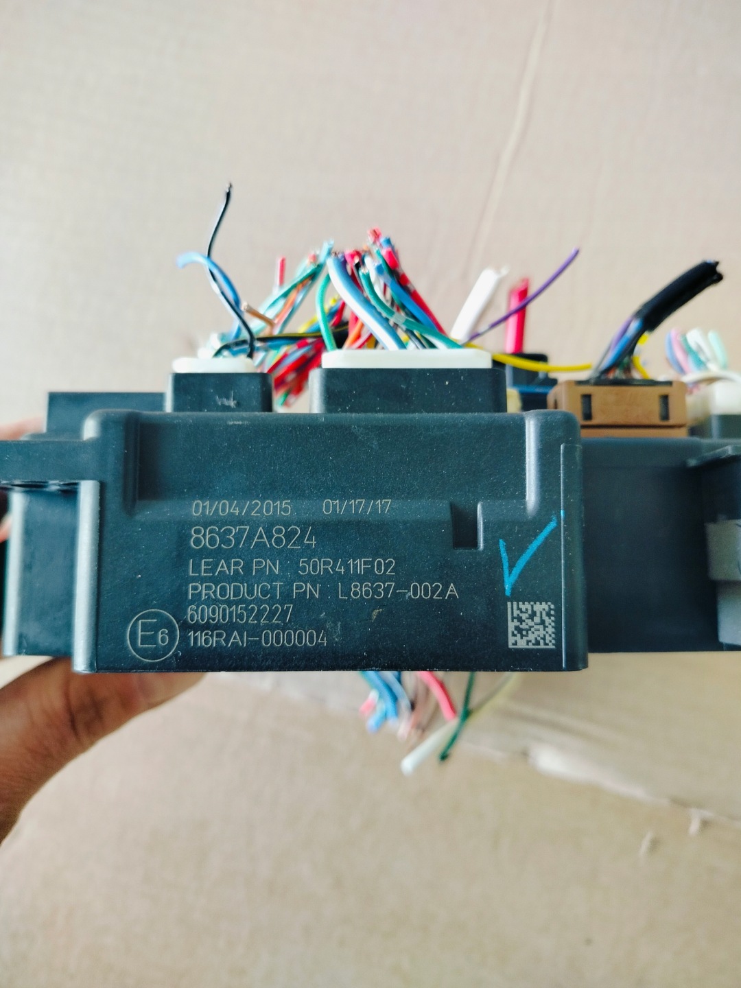 Module BSI Module fusibles C-CROSSER 4007 8637A824 2007-2012