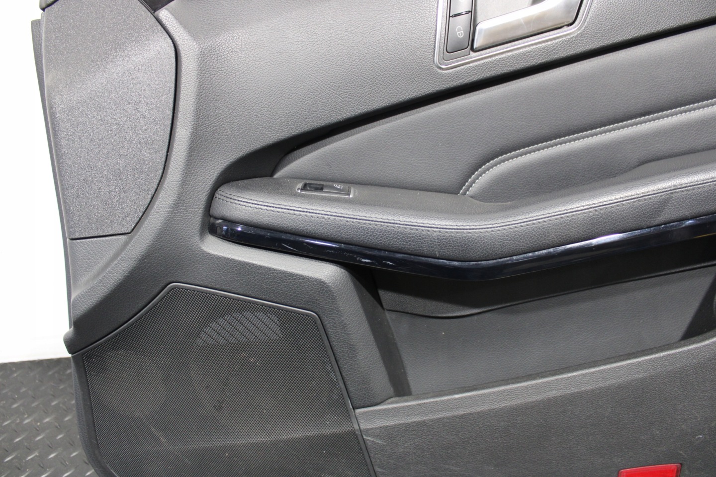 upholstery side door right front MERCEDES E-class W212 LIFT