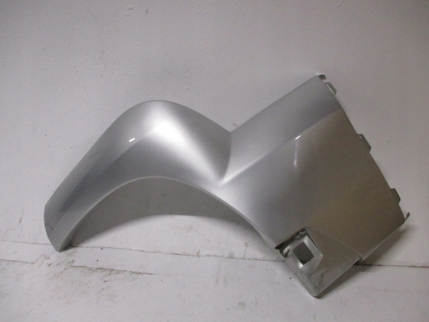 modanatura parafango sinistra Toyota Land Cruiser 7565460901
