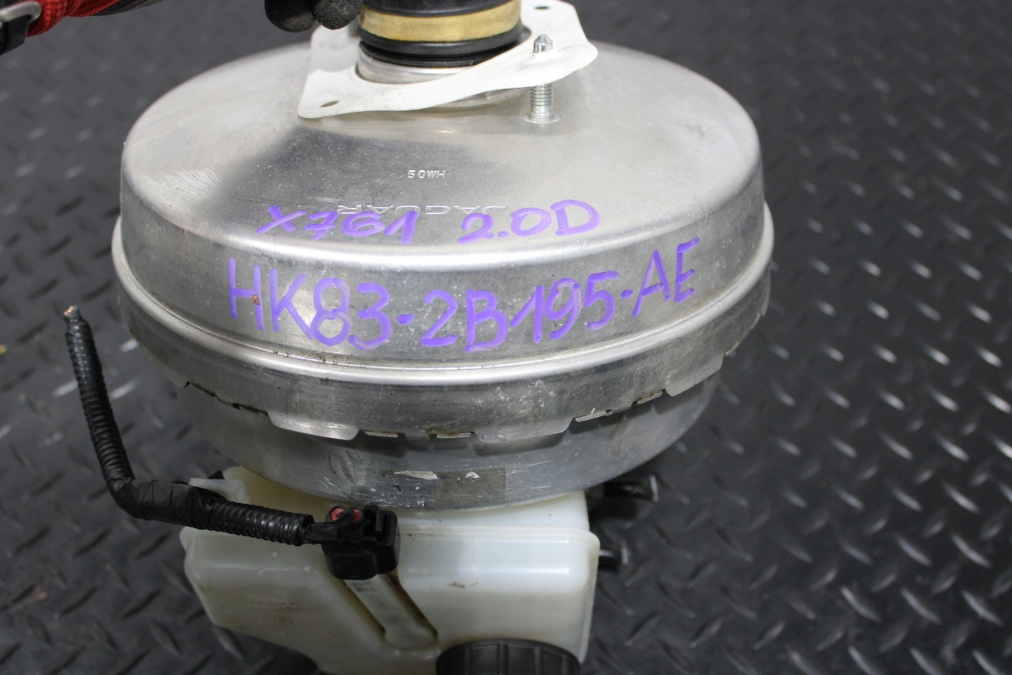 servo Servofreno JAGUAR F-PACE X761 HK83-2B195-AE