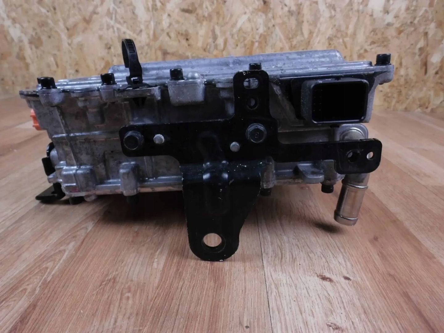 Kia Ceed III modul OBC ladowarka 364002B072