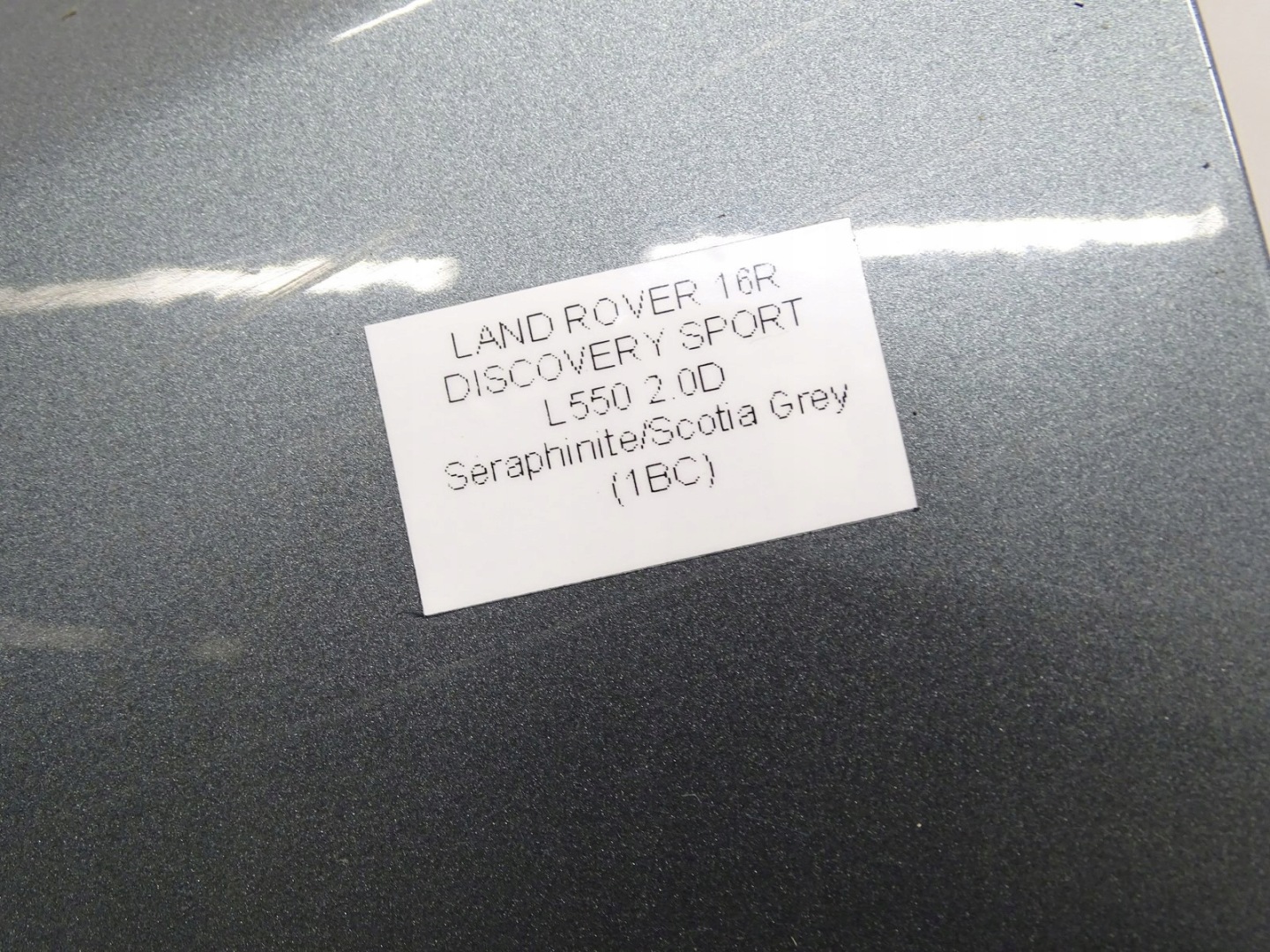 fender left front front LAND ROVER DISCOVERY L550