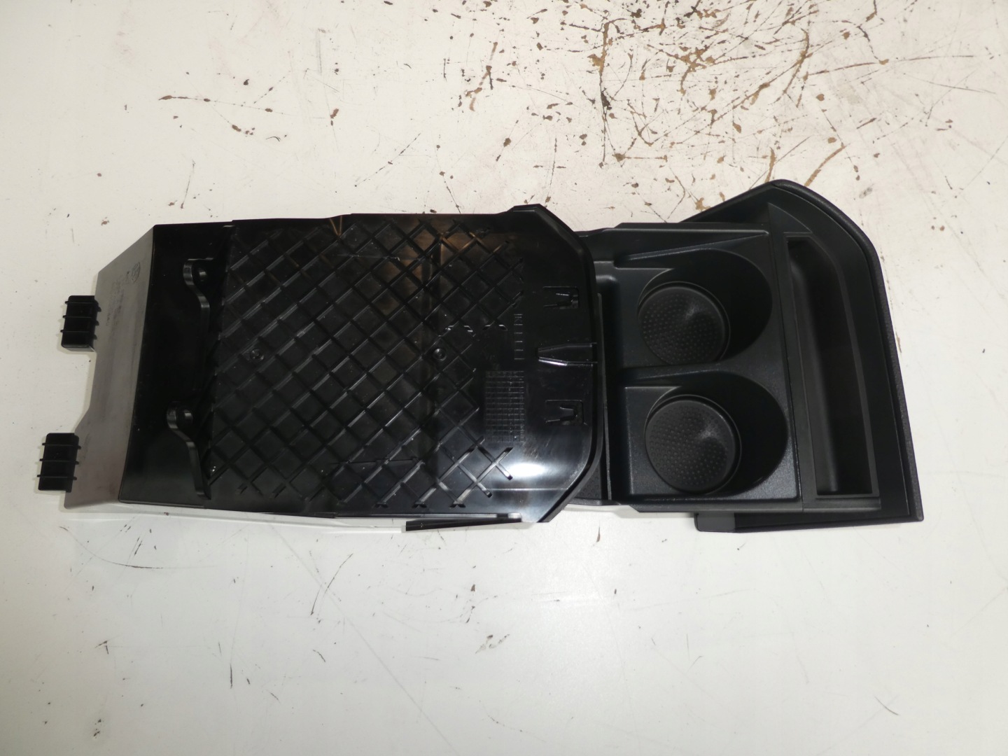 ashtray bracket KUBKA VW T5 7E5858601E