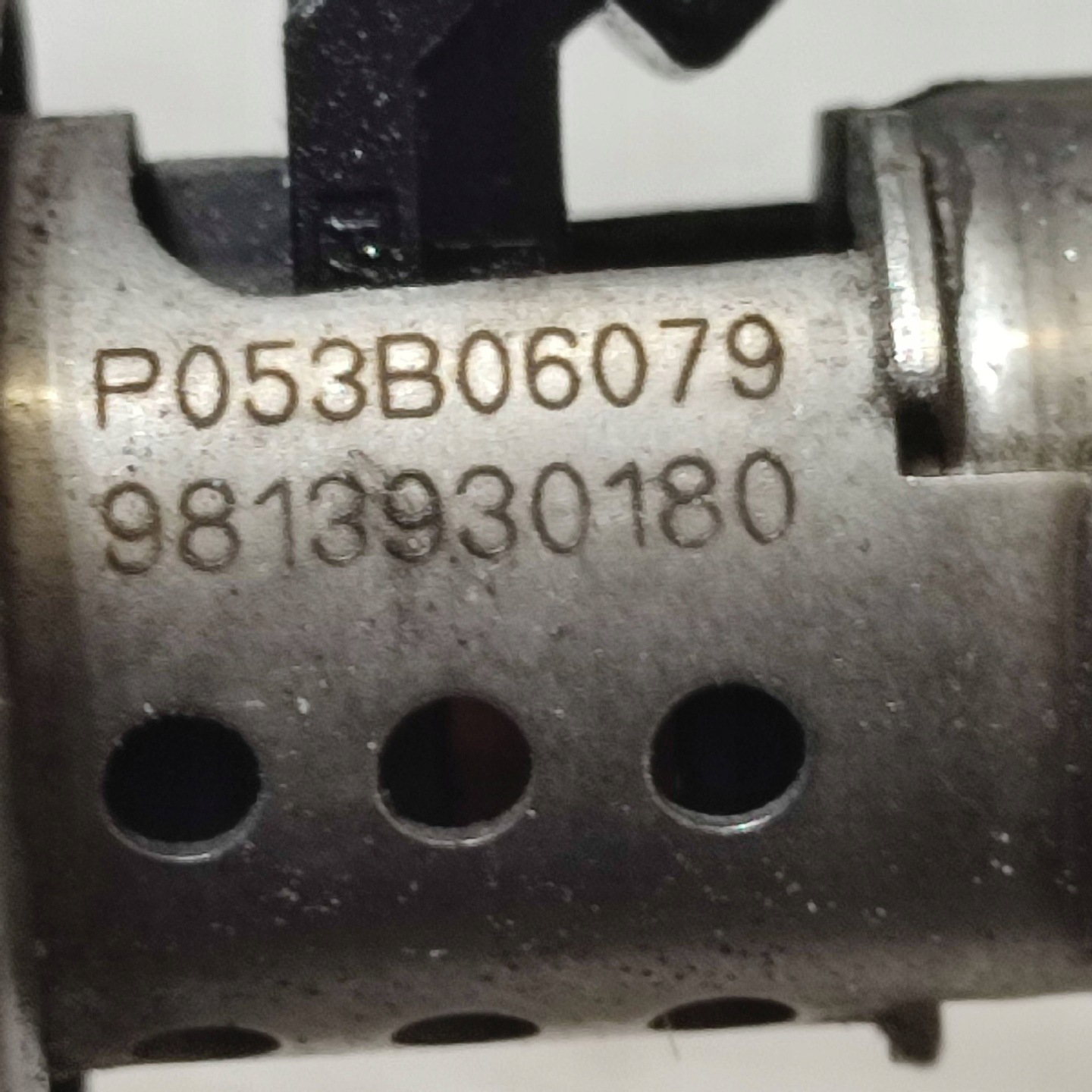 injector AdBlue Peugeot Rifter 9813930180