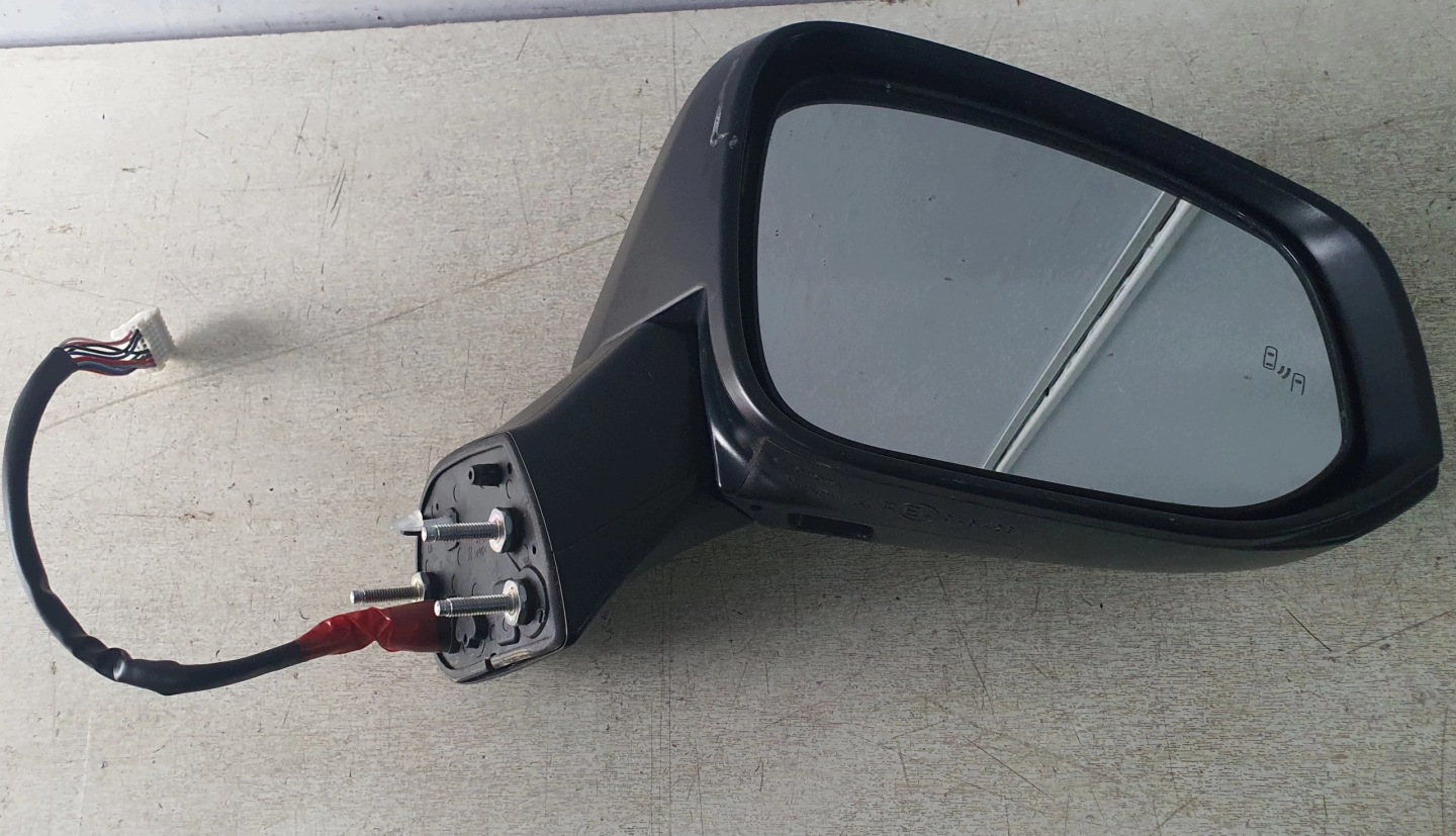 TOYOTA RAV4 V 19- mirror right support 12 PIN original 045428