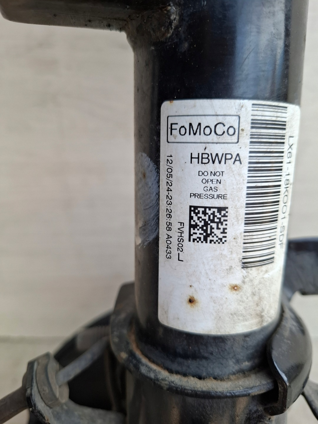 KUGA MK3 LIFT 24r swing shock absorber left front 2.5 HYBRYDA