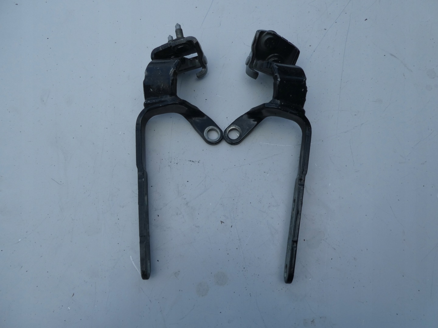 hinge bonnet rear part right AUDI A5 8T8827300