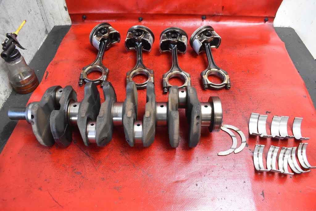 crank pistons PANEWKI HONDA CRV 2 II 2.4 VTEC 162 KM 01-04