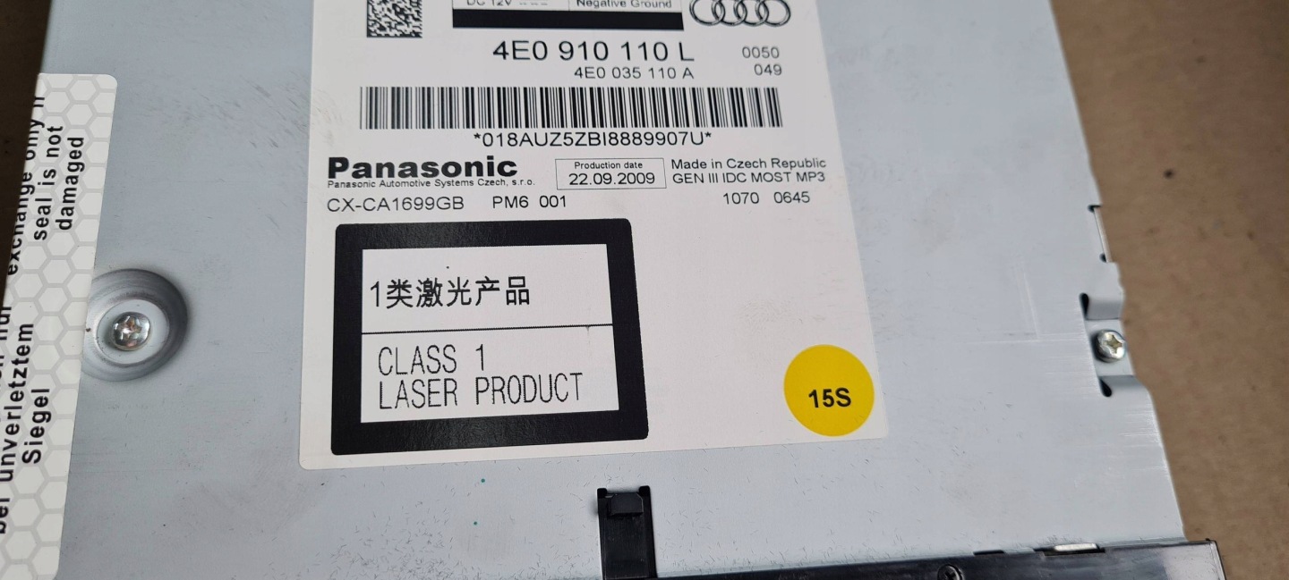 A6 C6 LIFT changer CD player 4E0910110L A4 B8 A5 8T