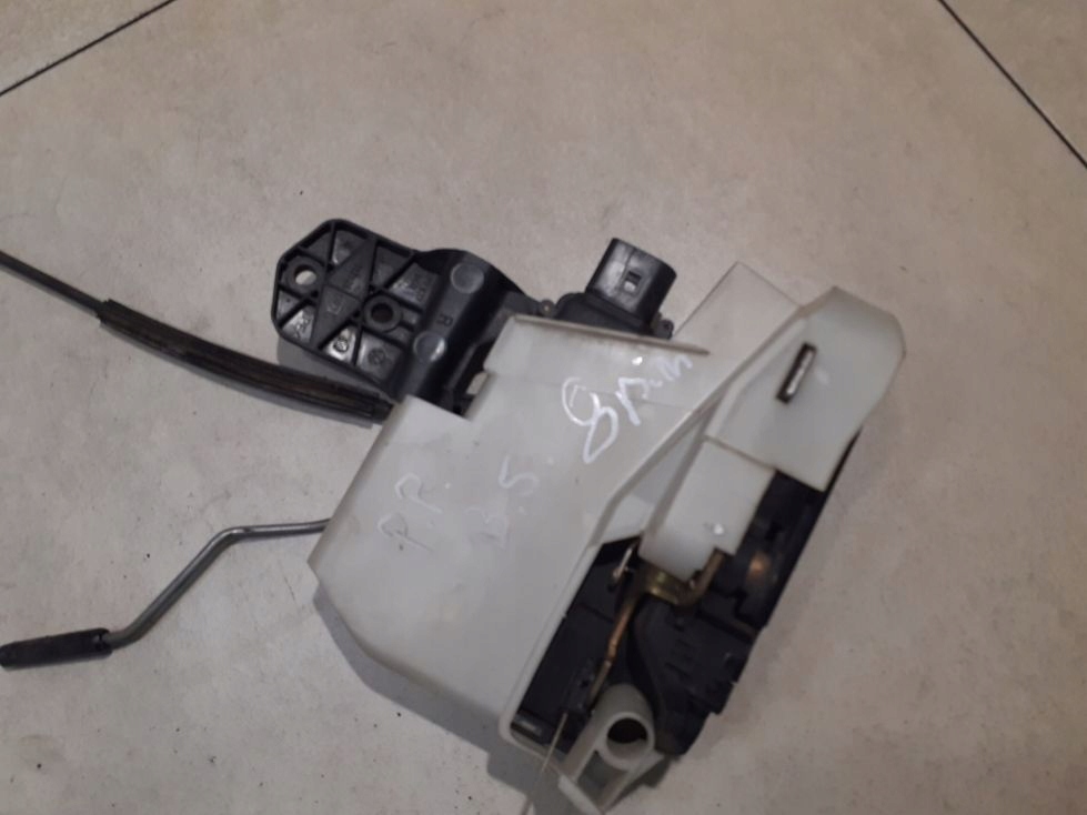 lock right rear part VW PASSAT B5 LIFT 1.9 TDI 6PIN