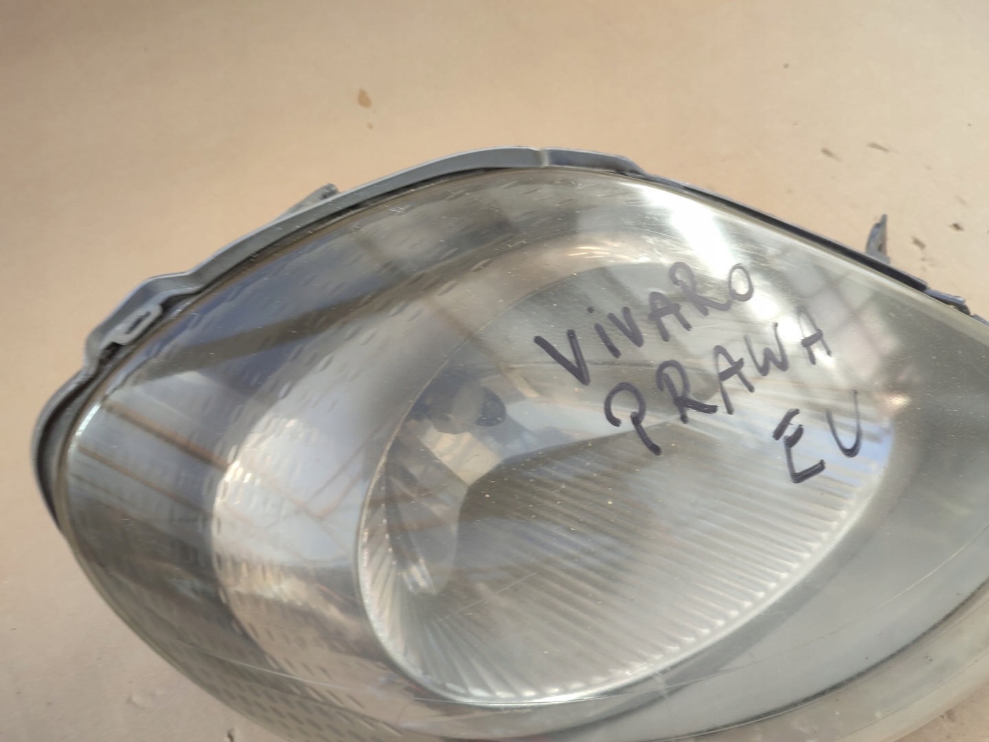 light Reflektor right front right Renault Trafic II Vivaro and A 7700311372