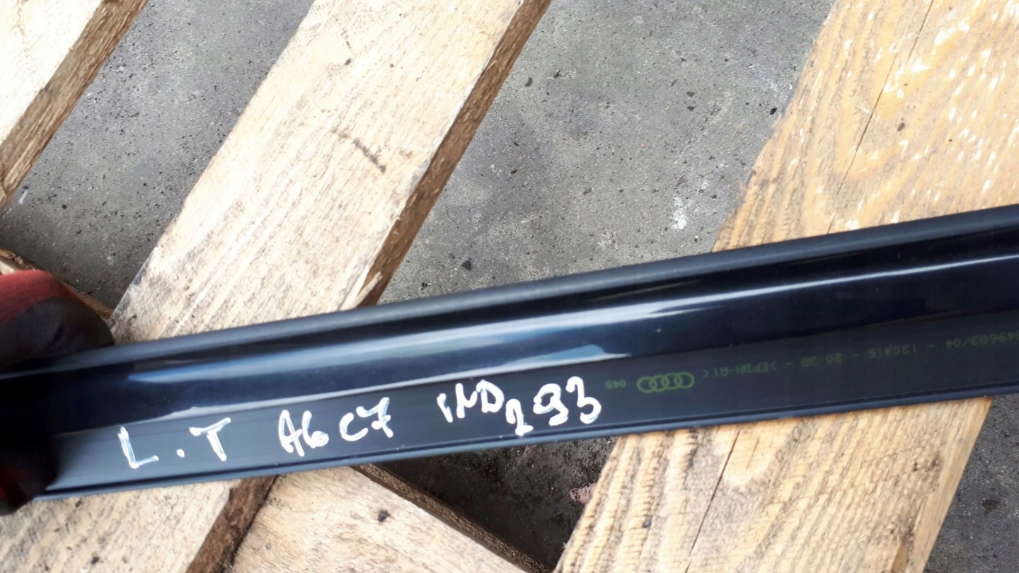 A6 C7 LIFT moulding dust left rear part SLINE