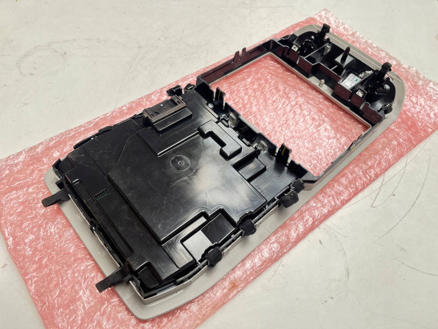 FANALE CIELO INTERNO Originale SKODA OCTAVIA MK4 5E3959569A