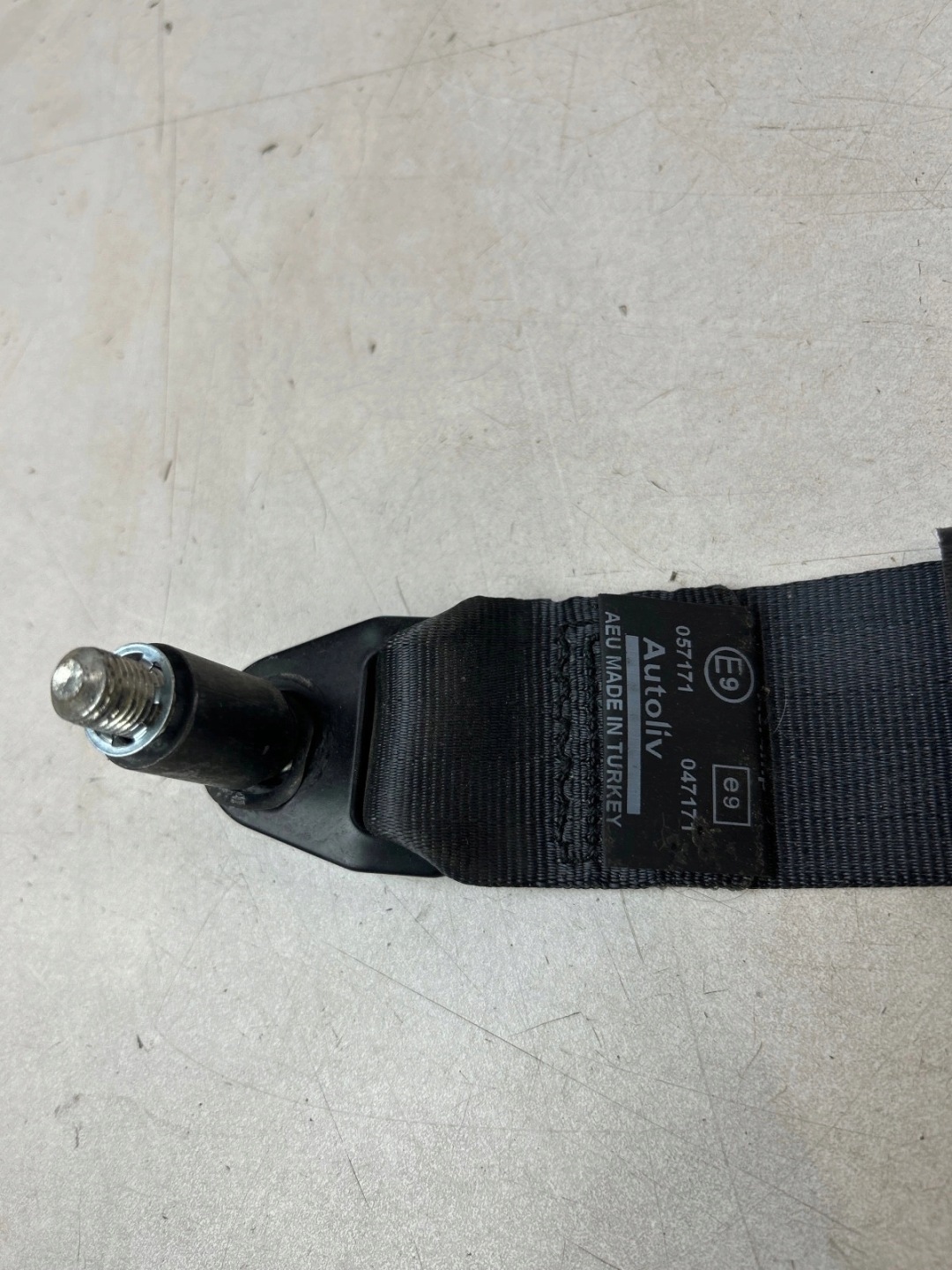 tension belt safety front front right Fiat Doblo II Opel Combo D