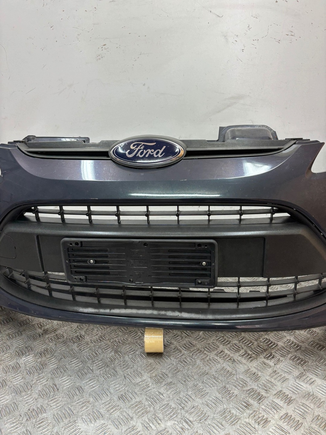 bumper front front FORD FIESTA MK7 09