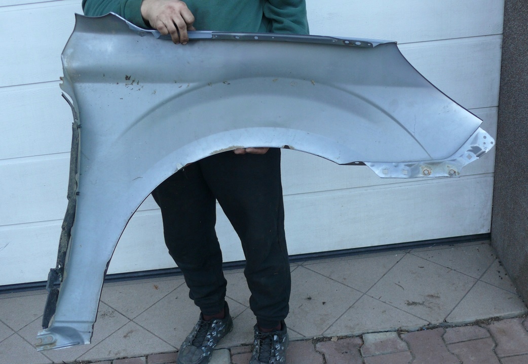 fender left front SUBARU OUTBACK IV 4 09-14r.
