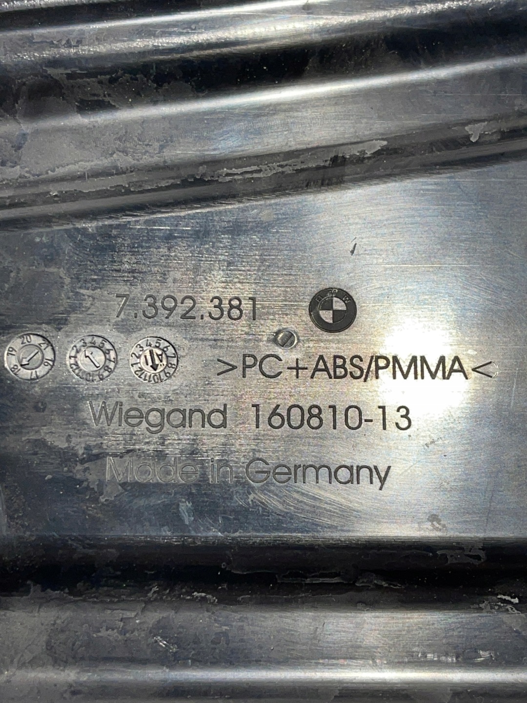 BMW G32 moulding SLUPKA SHADOW LINE left 7392381