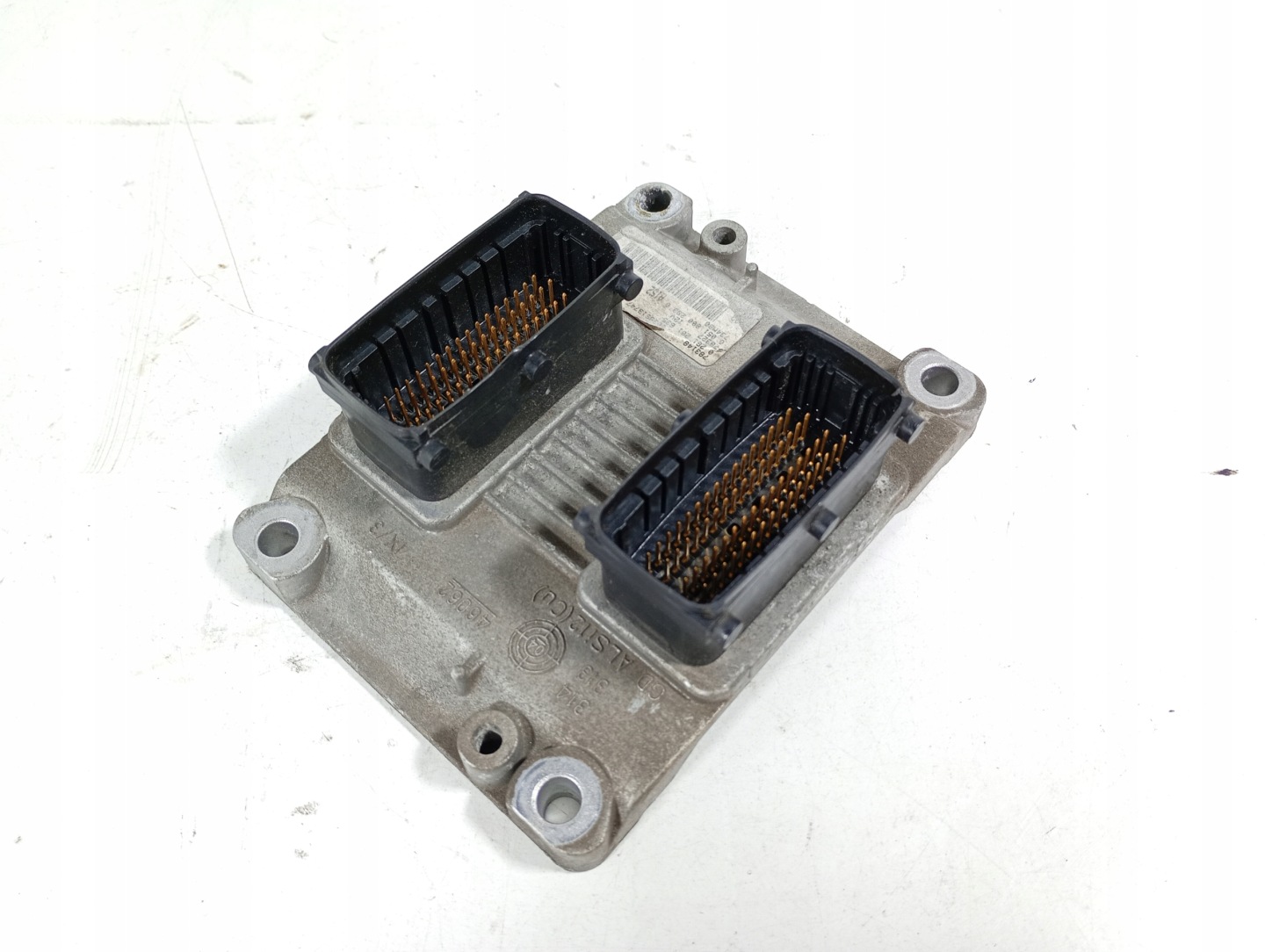 Fiat Bravo 2 II 07-14 computer control unit of the engine OE 783148