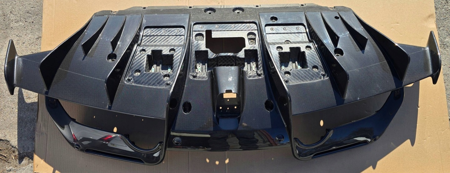 Ferrari 488 Pista bumper rear carbon