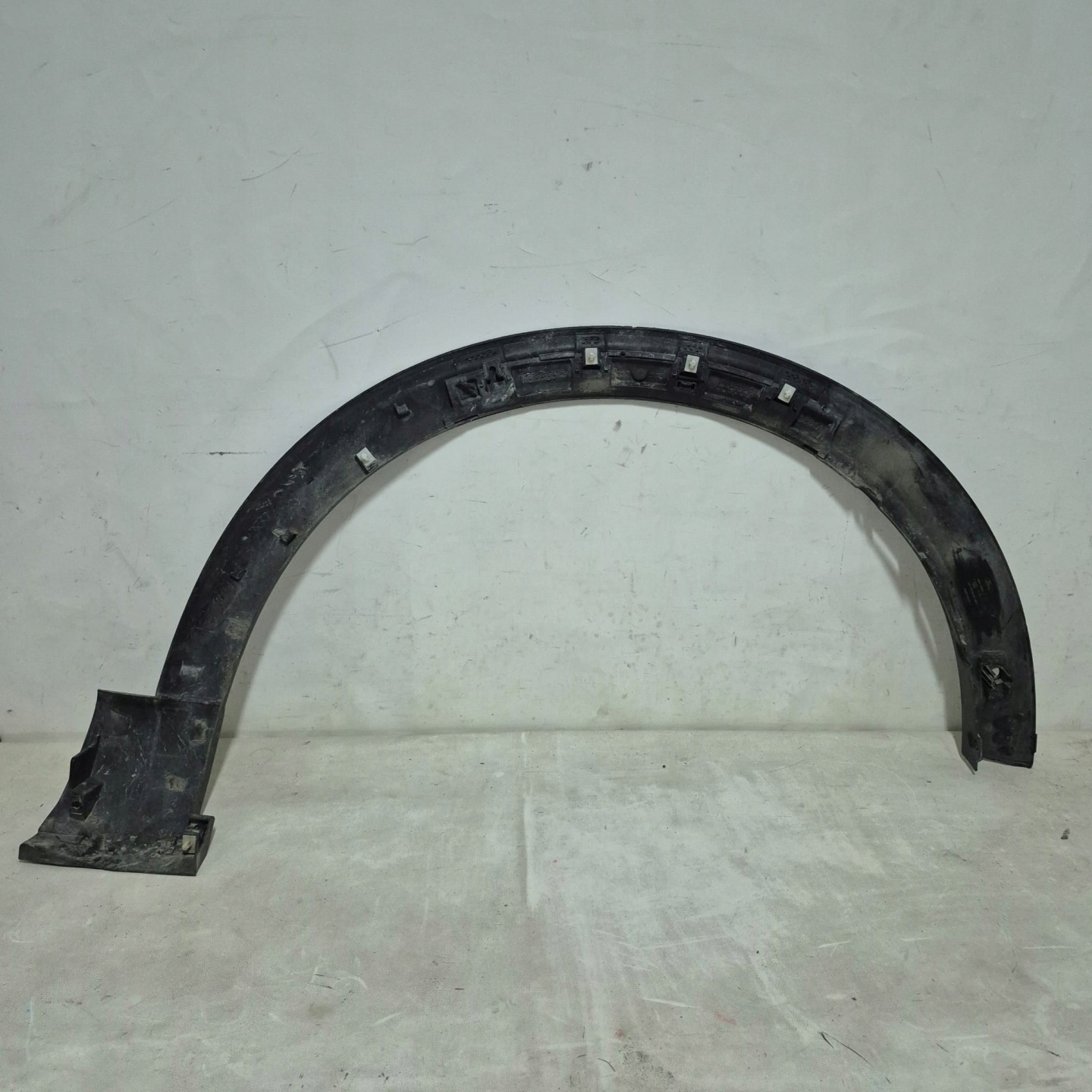 FORD EXPLORER VI 6 19-> moulding cap left front PDC