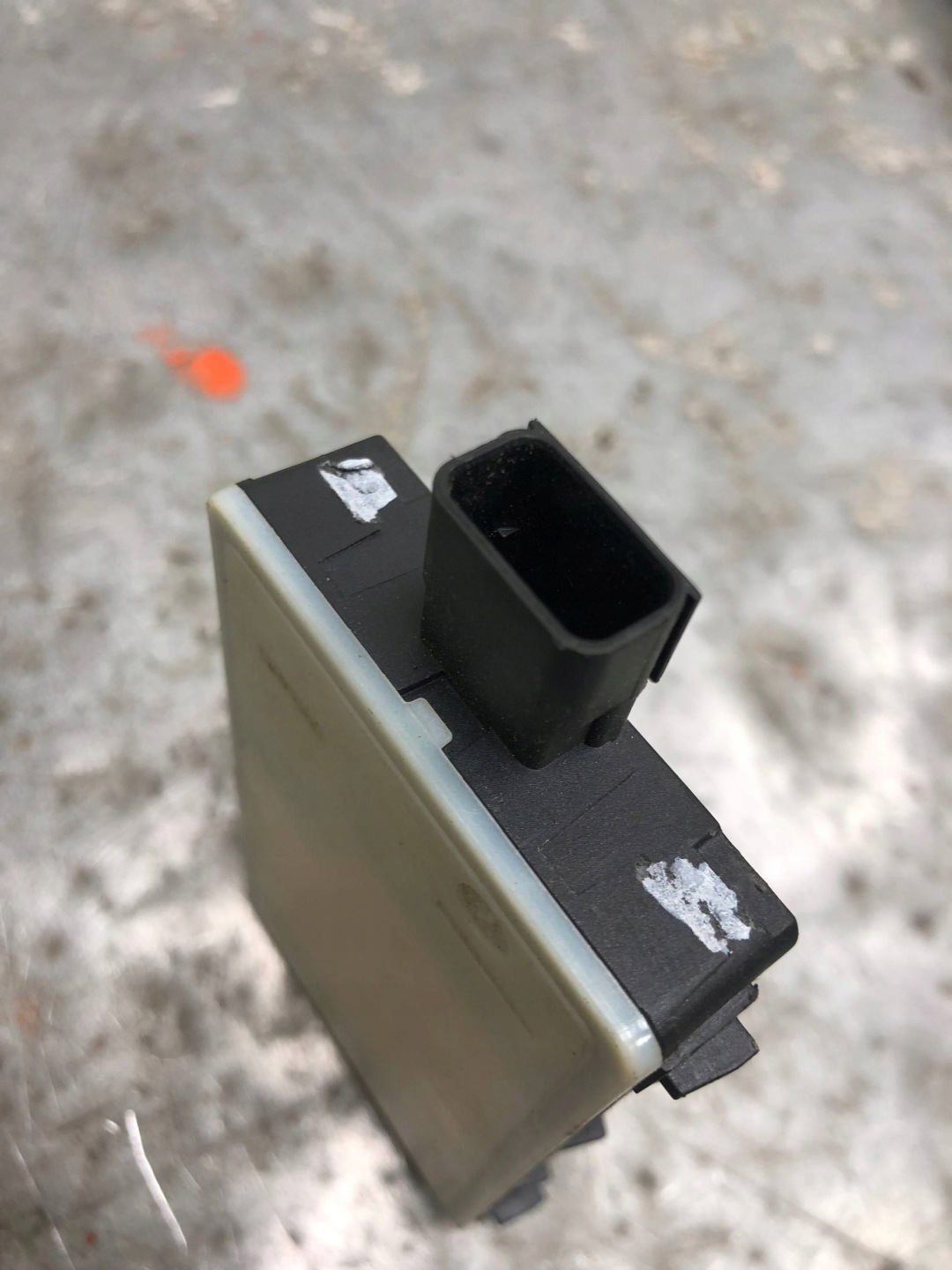 RADAR ASYSTENT stěny BMW 5A2F4E9 14415010