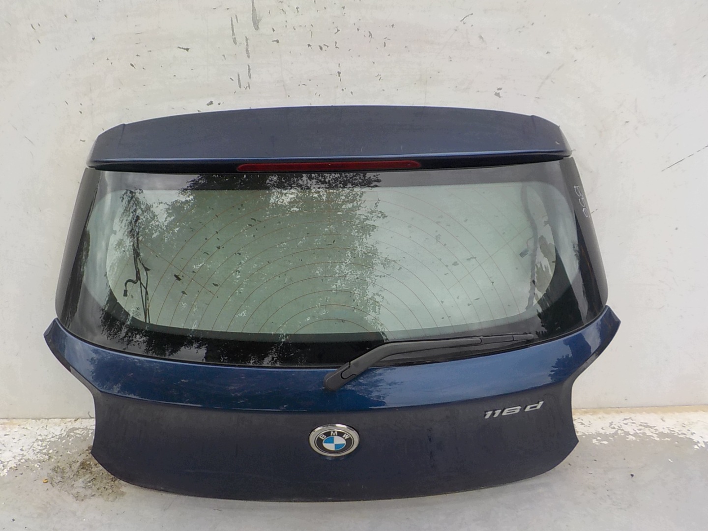 856 BMW 1 (F20) boot door rear