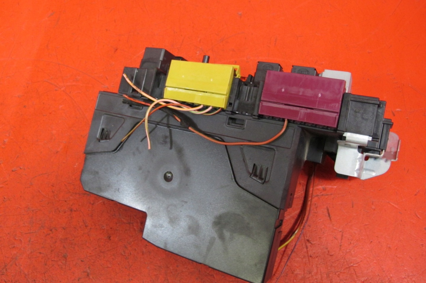 MERCEDES C-KLASA W204 204 204K module control unit compartment SAM 2049060805