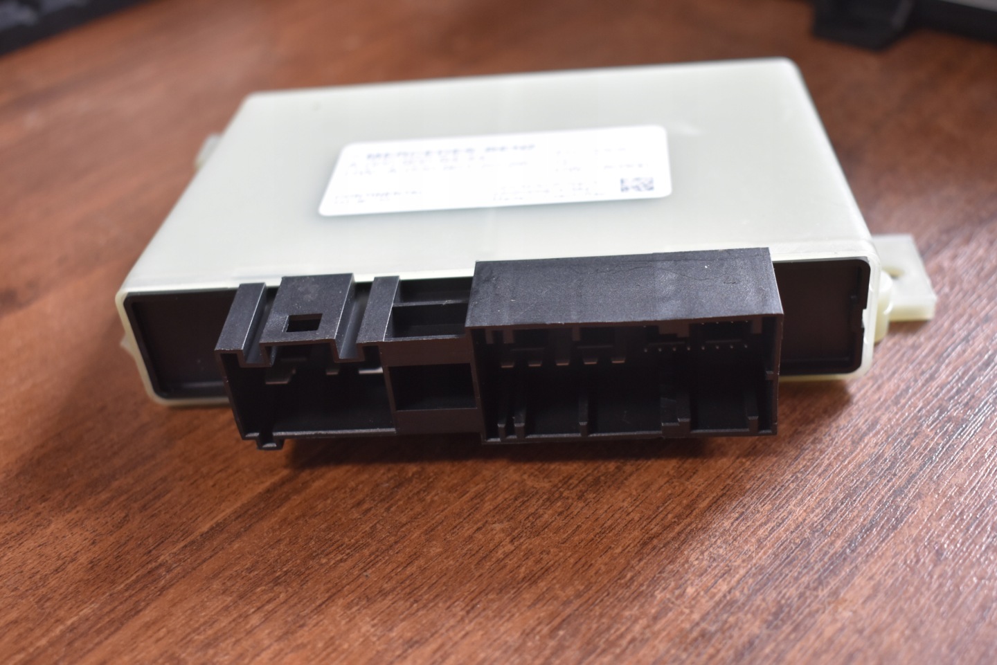 IDEALNY MODUL BEDIENTEIL ADBLUE GASE MERCEDES 1