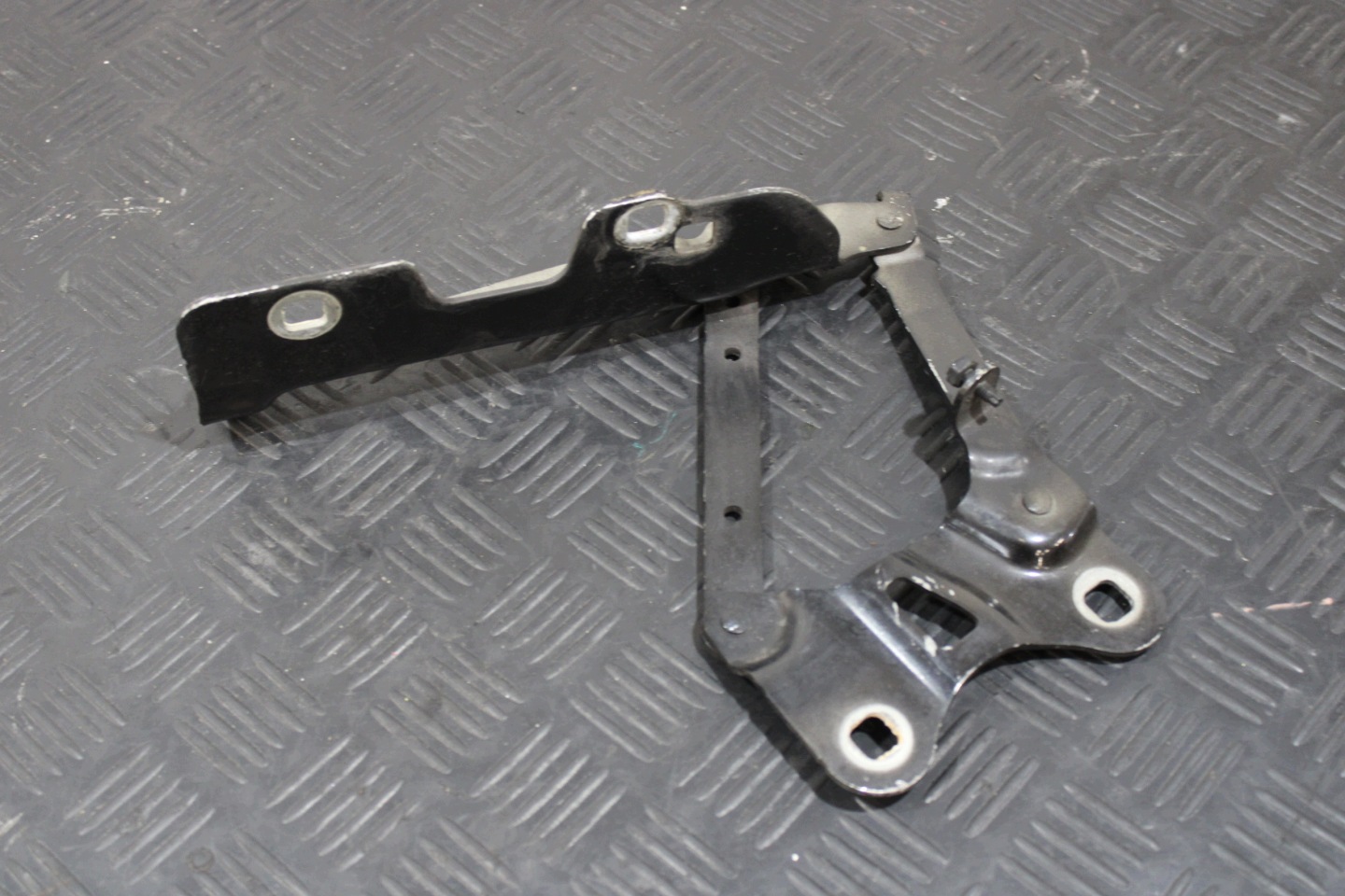 Charnière du capot Gauche LAND RANGE ROVER SPORT II 2 L494