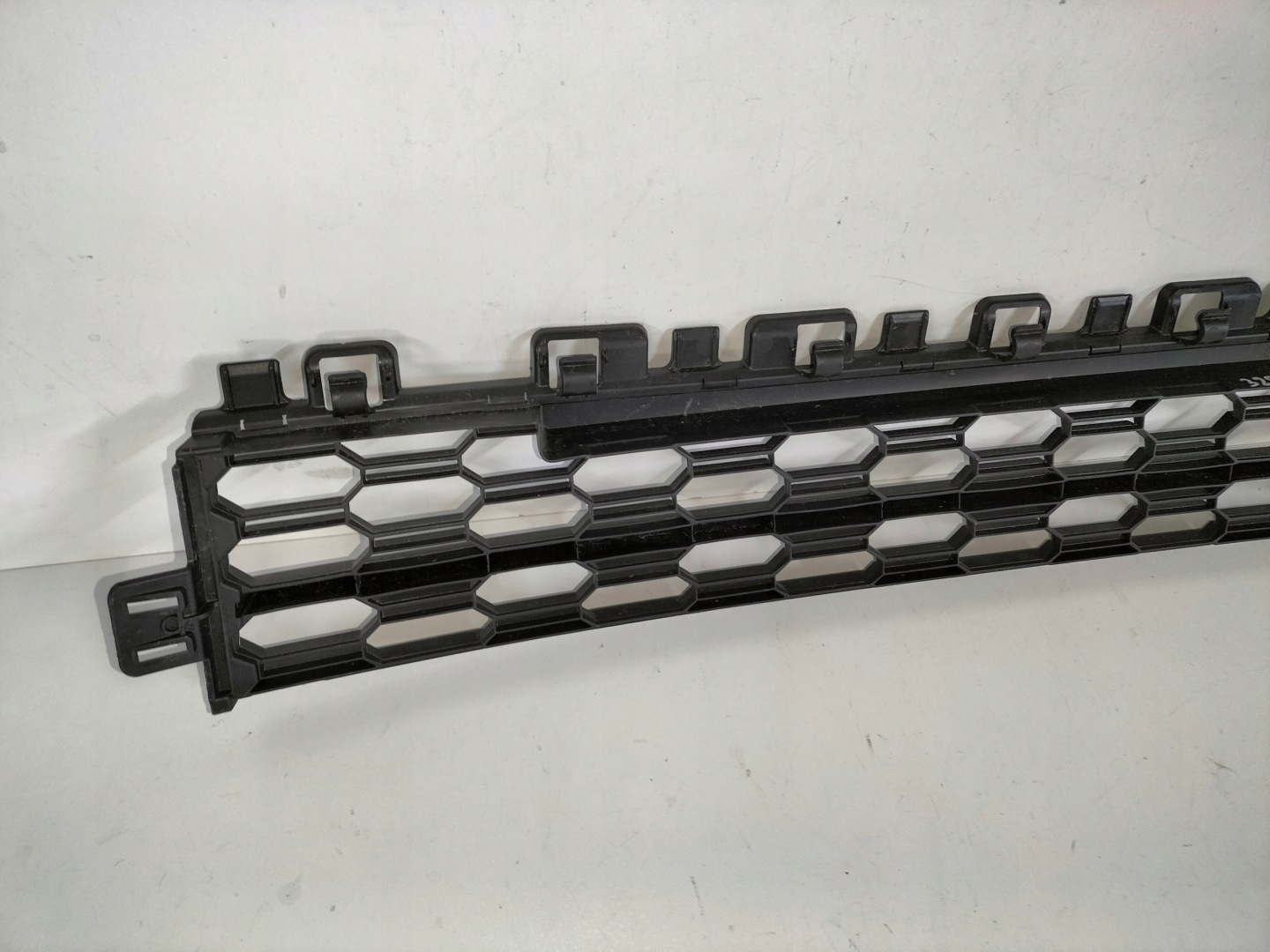 grille grid grill of a bumper front central SKODA OCTAVIA 4 IV 19