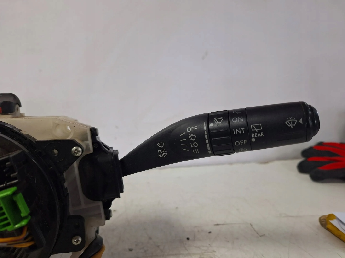 DEVIO LUCI TERGICRISTALLO TERGI DEVIO LUCI DEVIO 83111AG76 Subaru Legacy Outback 03-09
