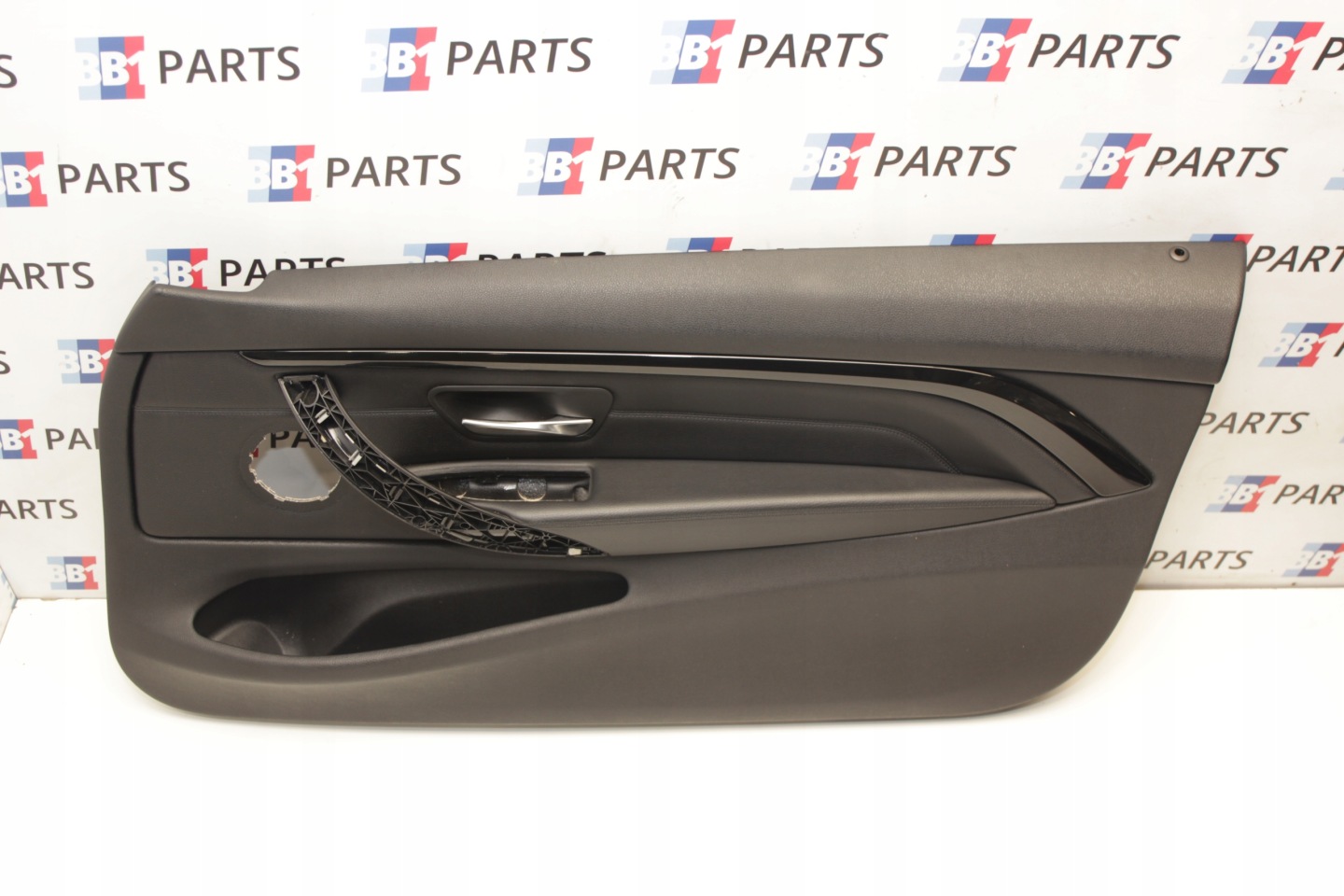 BMW F32 side right front black leather DAKOTA AMBIENT