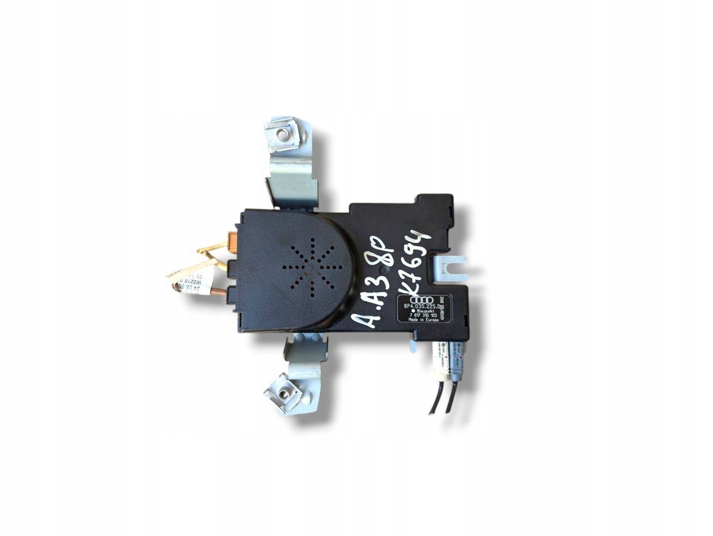 amplifier anteny Audi A3 8P 2nd facelift 2008 8P4035225D