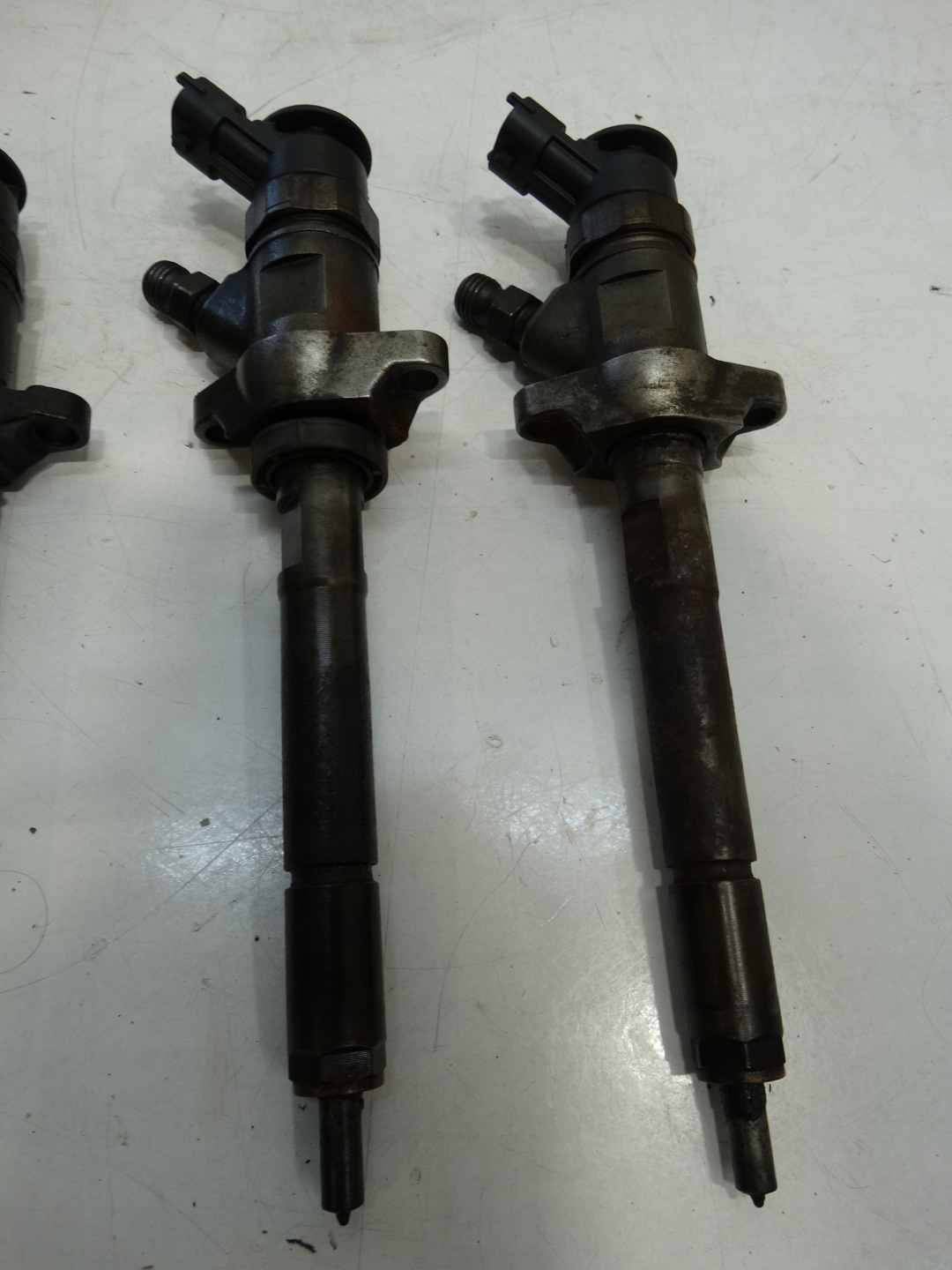 injector PEUGEOT CITROEN 1.6HDI 0445110311