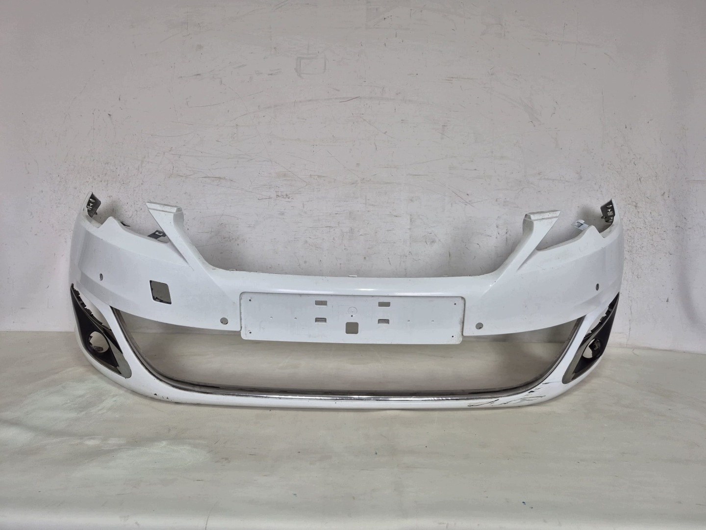 PEUGEOT 308 II T9 GT-LINE 13- bumper front front PDC