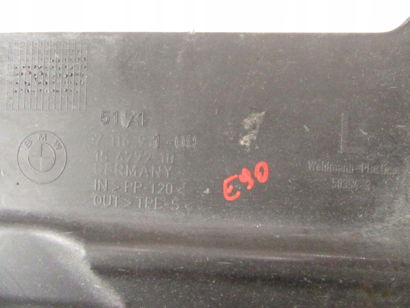 cover chassis left BMW e90 e91 sedan KOMBI