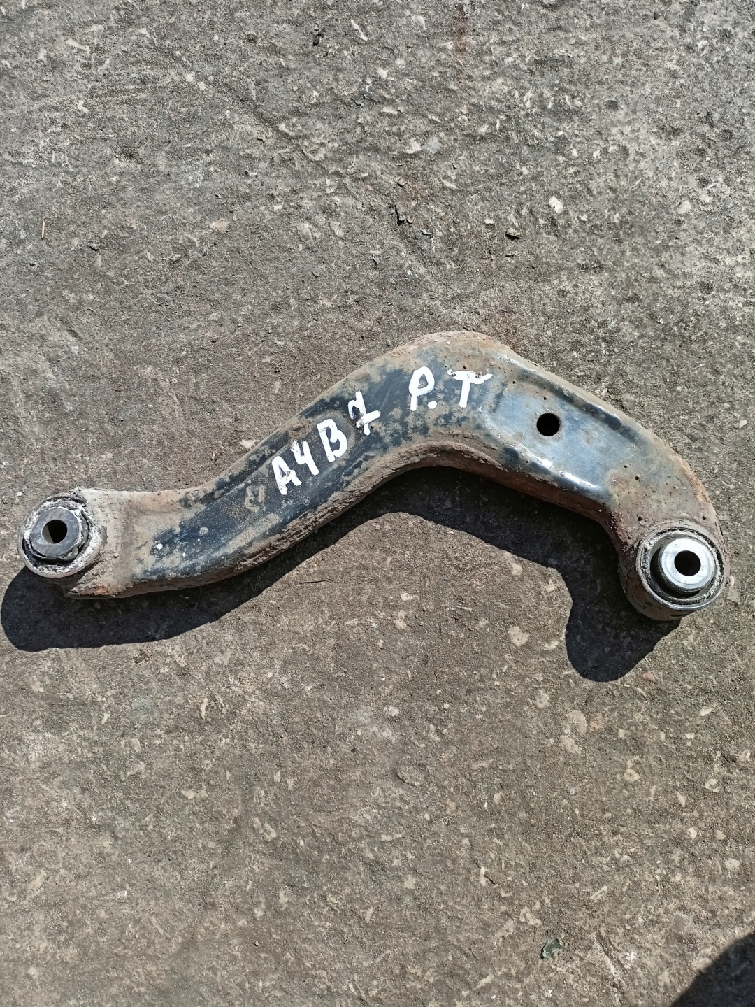 arm left or right rear part audi a4 b7