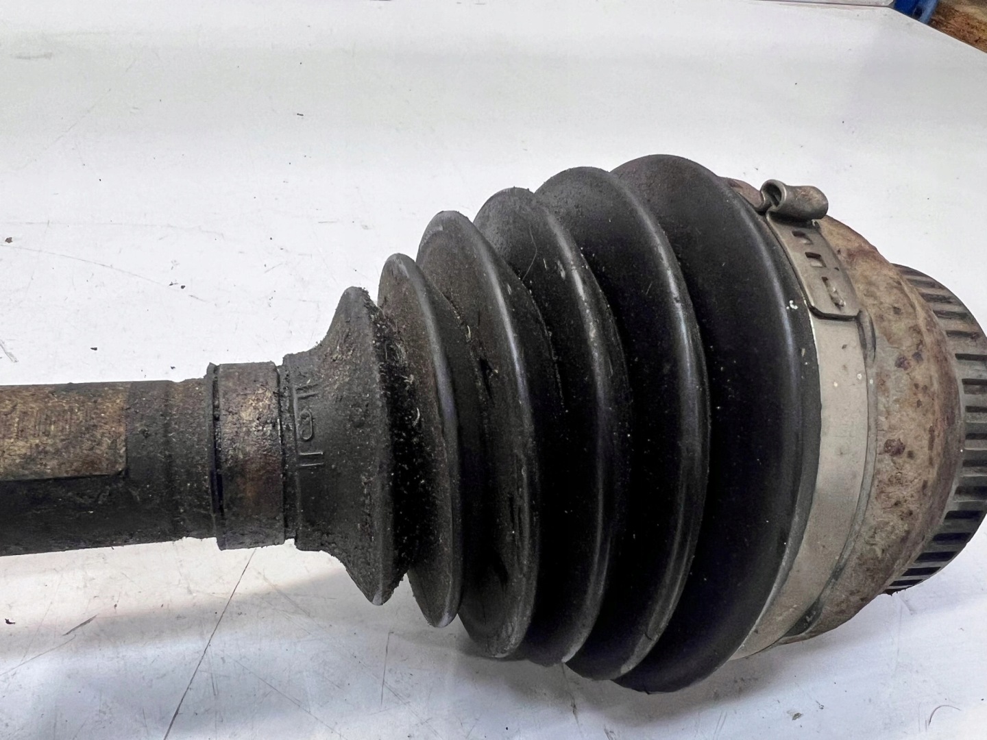 semi-axis left front VW SHARAN 1.9 TDI 7M3407761A