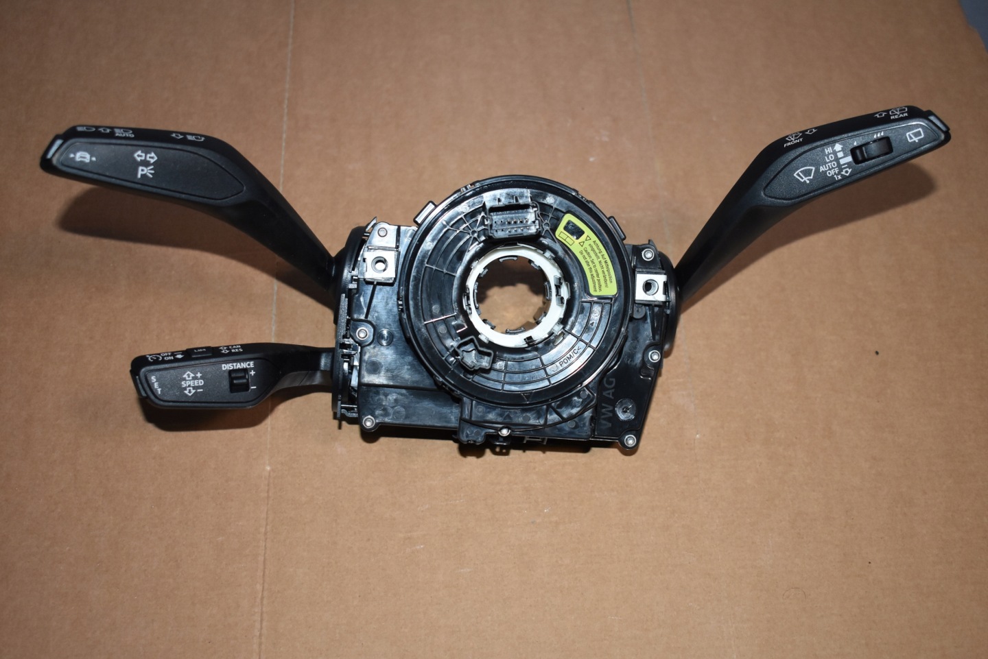 IDEALNE DEVIO LUCI DEVIO + ANELLO airbag VOLANTE AUDI A5 B10 1