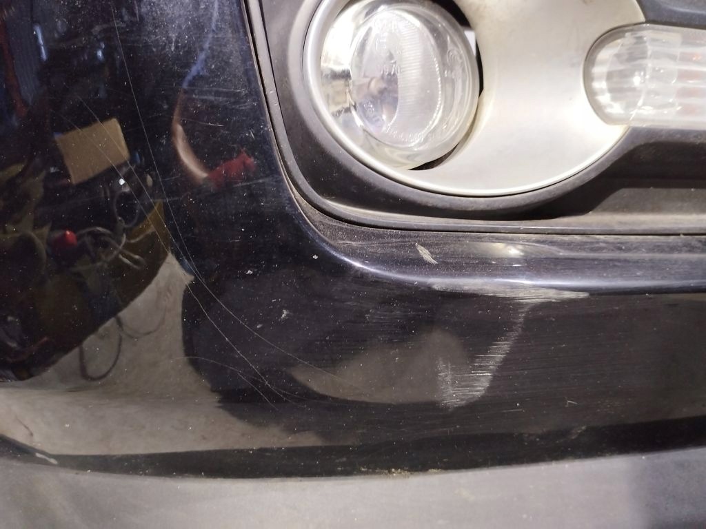 Mazda CX7 nárazník predok predný