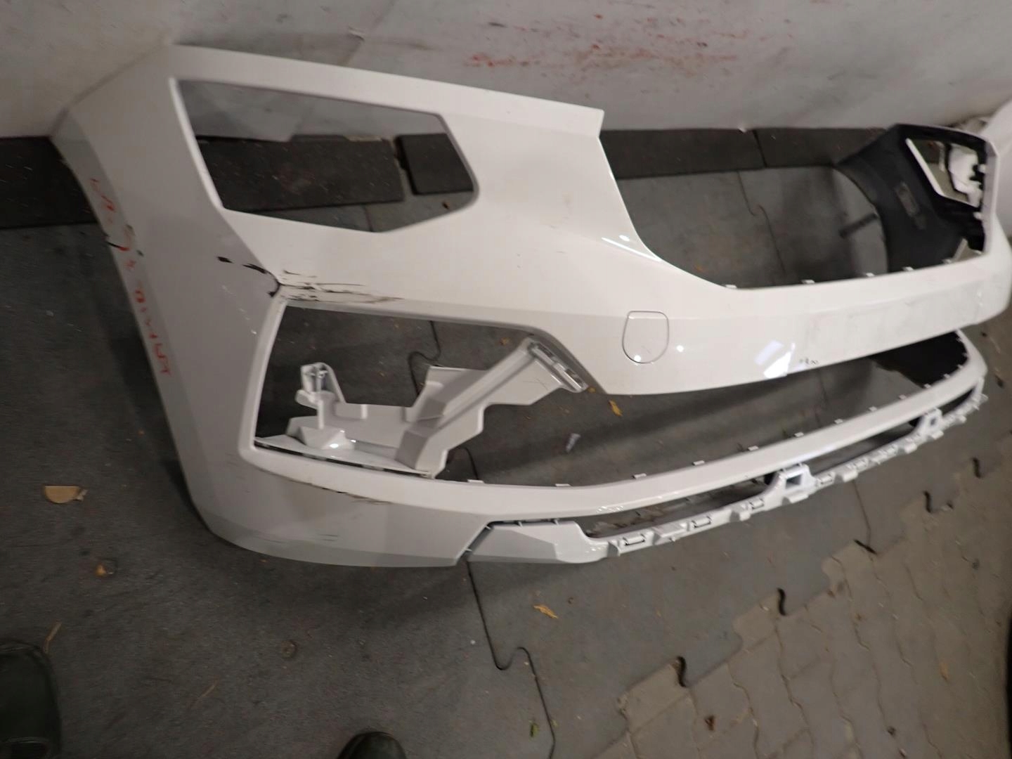 bumper front front SKODA KAMIQ LIFT 2024- 658807221D